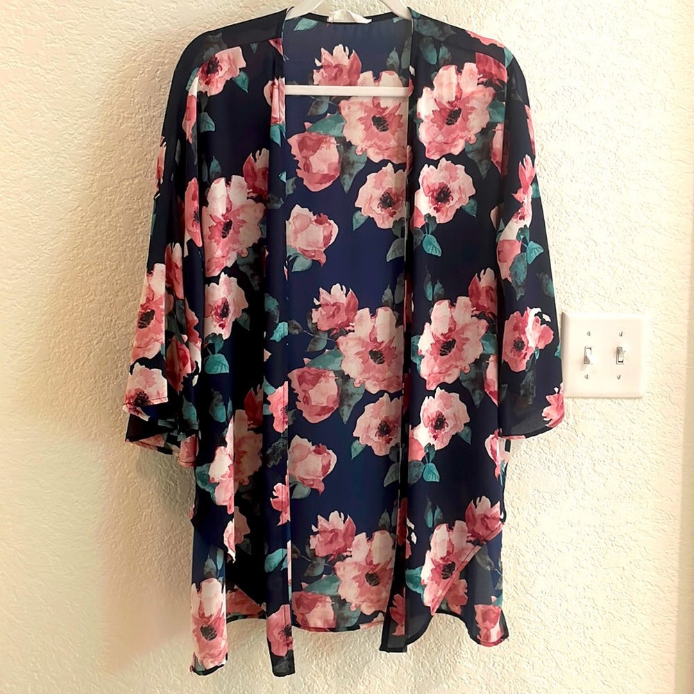 Navy/pink kimono size small